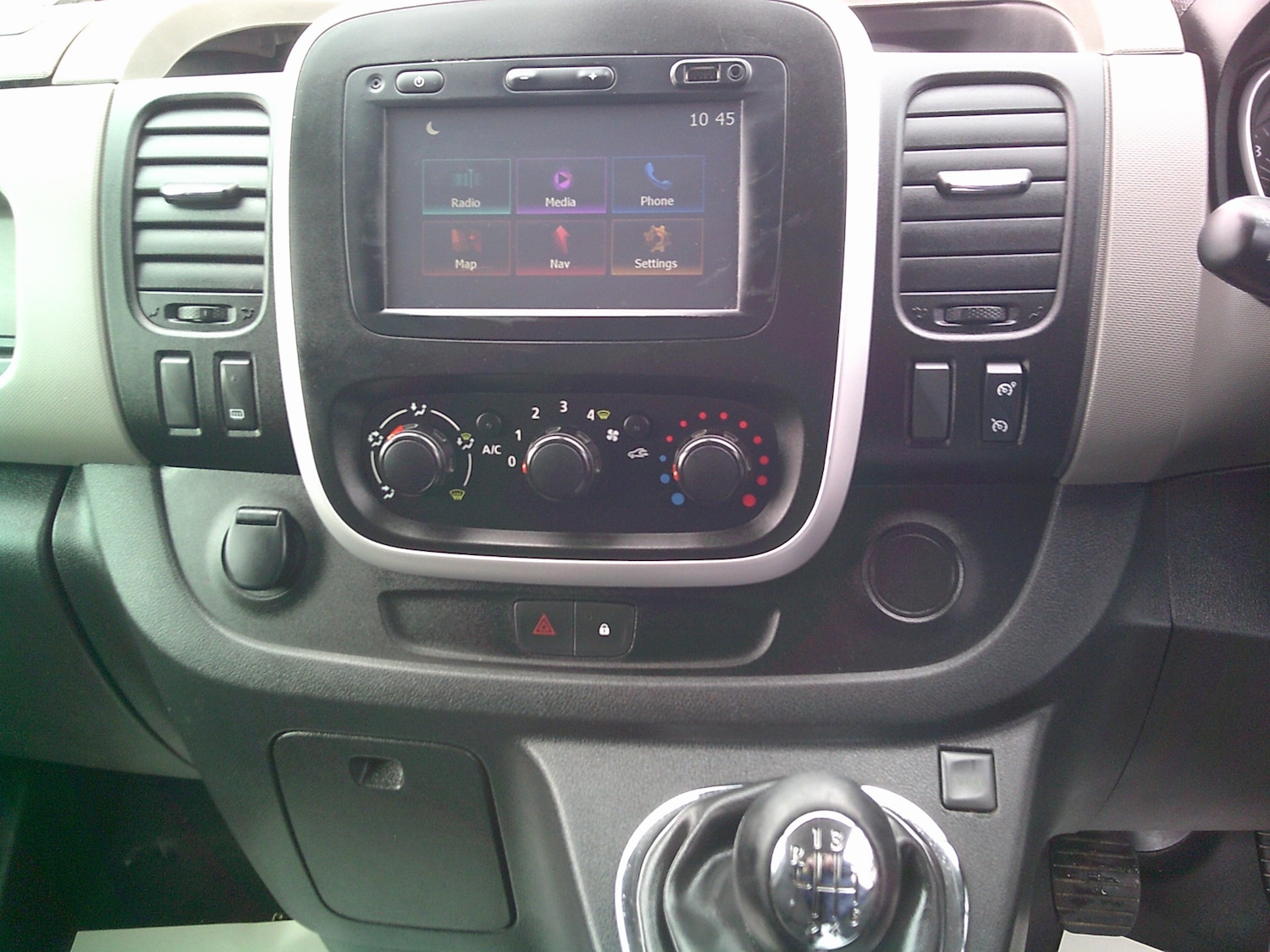 Used Renault Trafic 2016 for sale - 77998106: Photo 10