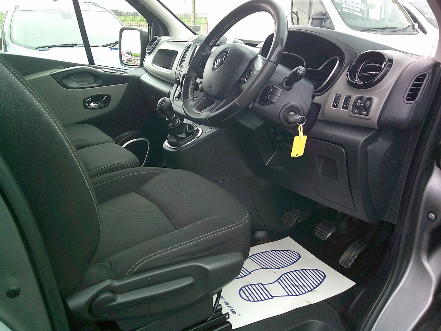 Used Renault Trafic 2016 for sale - 77998106: Photo 12