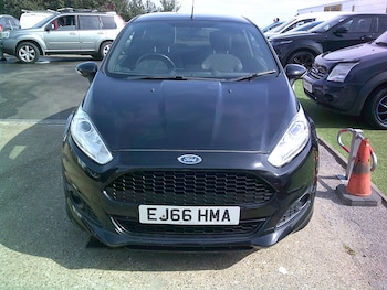 Used Ford Fiesta 2016 for sale - 75638734: Photo