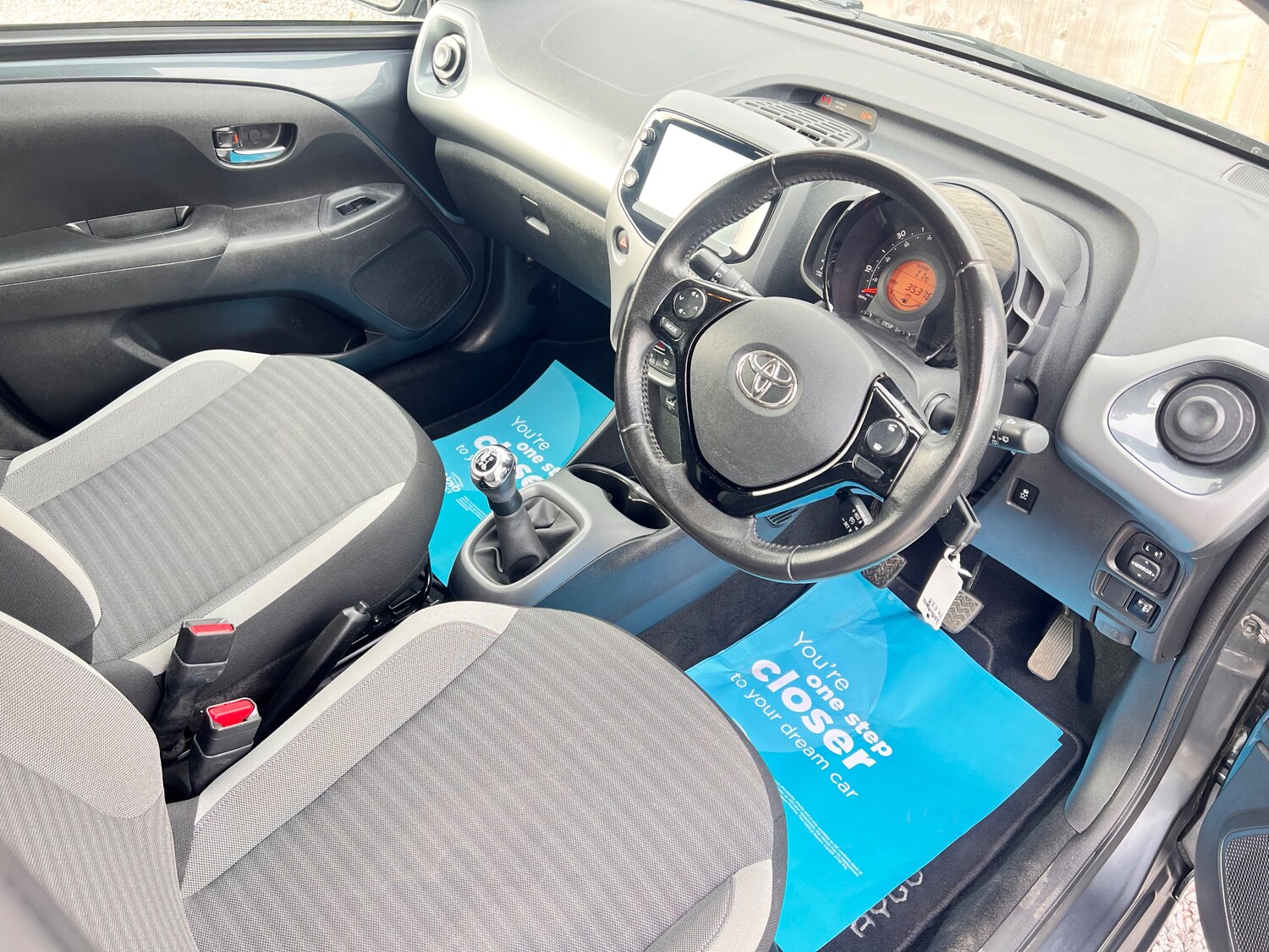 Used Toyota AYGO 2018 for sale - 77764274: Photo 10