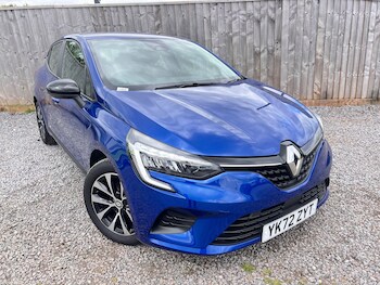 Used Renault Clio 2023 for sale - 78545405: Photo