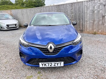Used Renault Clio 2023 for sale - 78545405: Photo