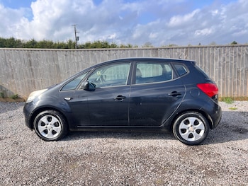 Used Kia Venga 2011 for sale - 77804977: Photo