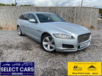Used Jaguar XF 2018 for sale - 79563606: Photo