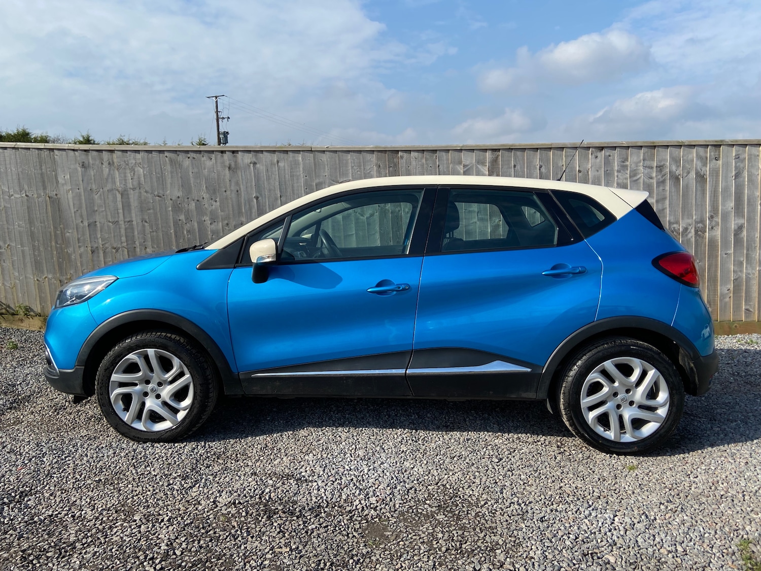 Used Renault Captur 2015 for sale - 77679779: Photo 5