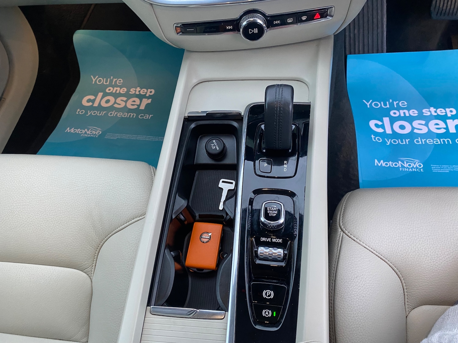 Used Volvo V60 2020 for sale - 77382127: Photo 17