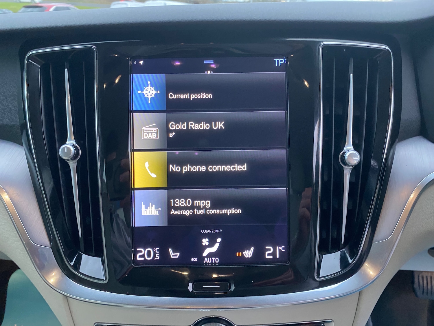 Used Volvo V60 2020 for sale - 77382127: Photo 19