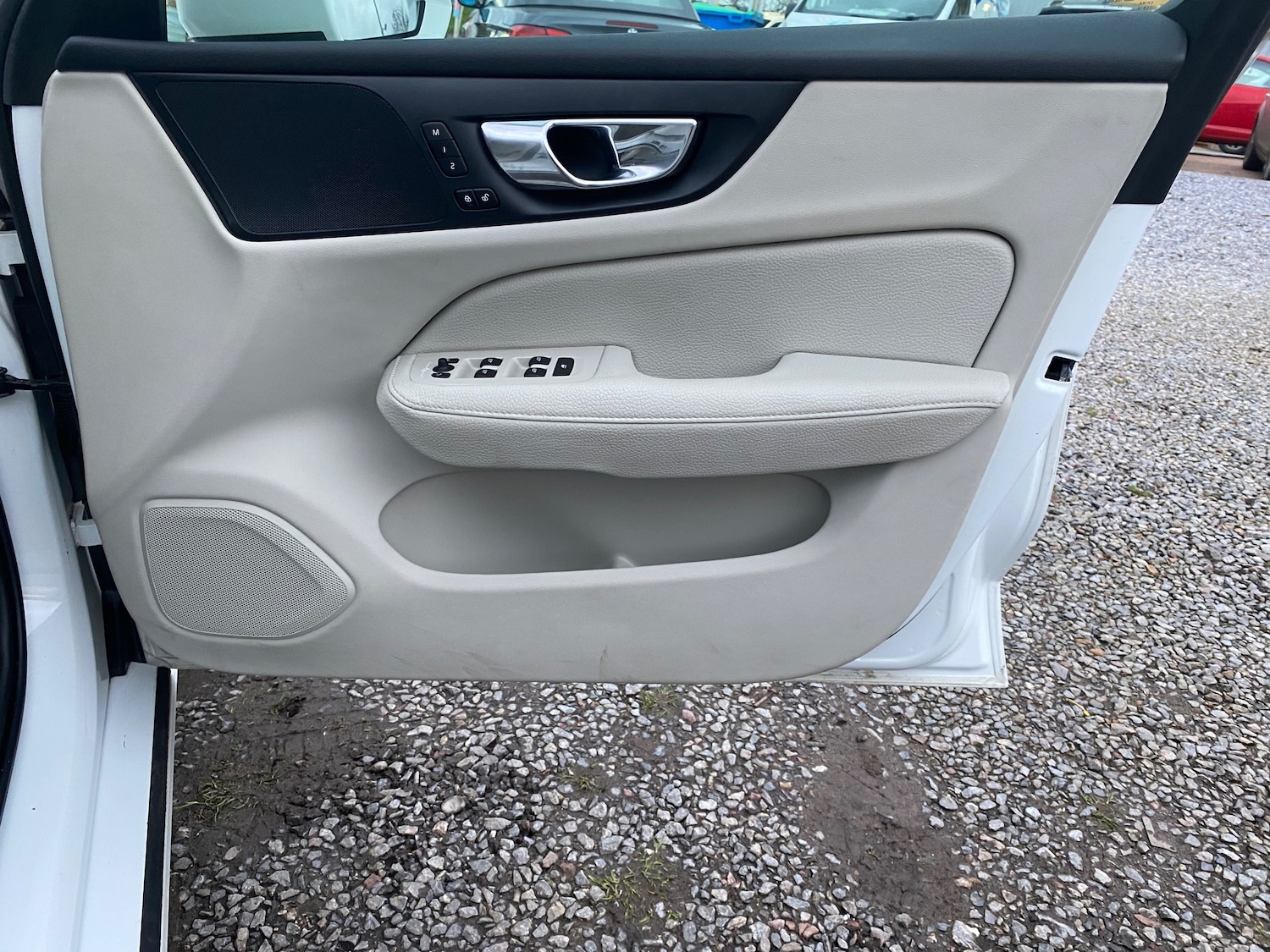 Used Volvo V60 2020 for sale - 77382127: Photo 29