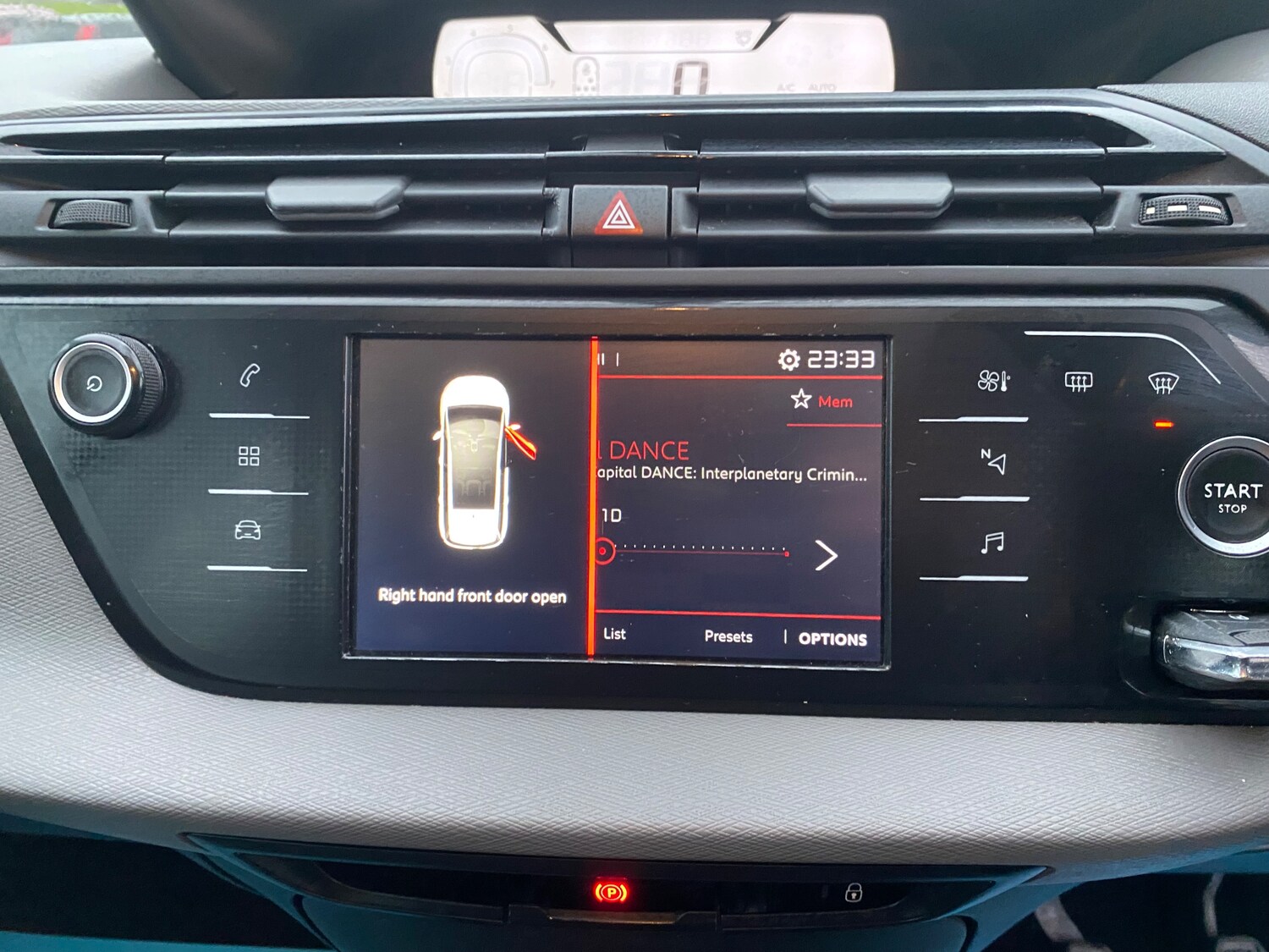 Used Citroen Grand C4 Picasso 2018 for sale - 77493807: Photo 19