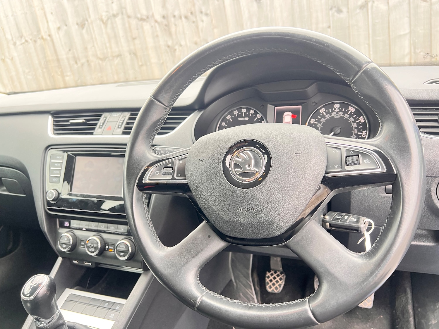 Used Skoda Octavia 2014 for sale - 77904332: Photo 9