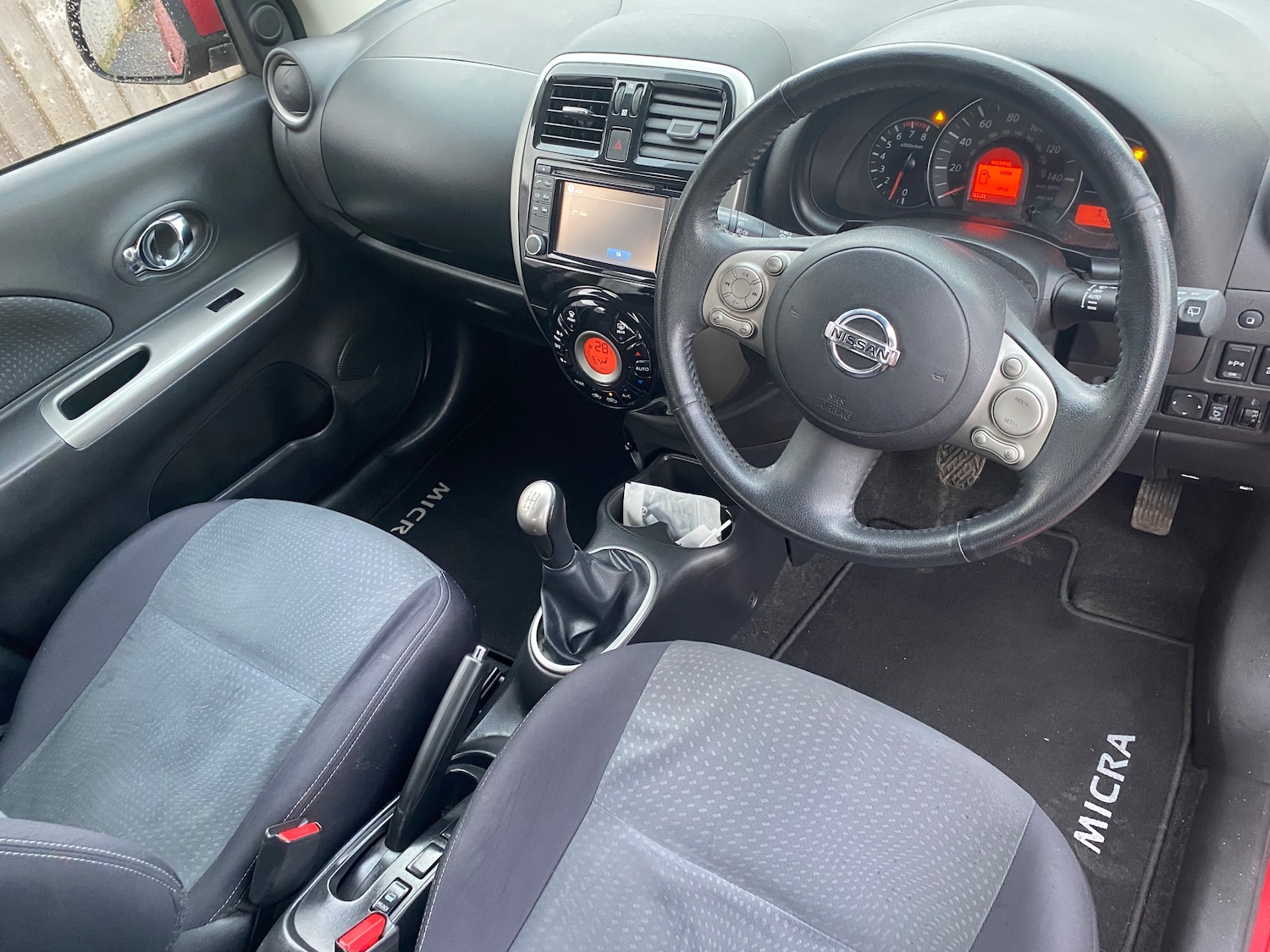 Used Nissan Micra 2015 for sale - 77654127: Photo 15