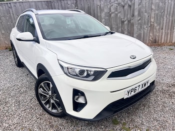 Used Kia Stonic 2017 for sale - 78815123: Photo