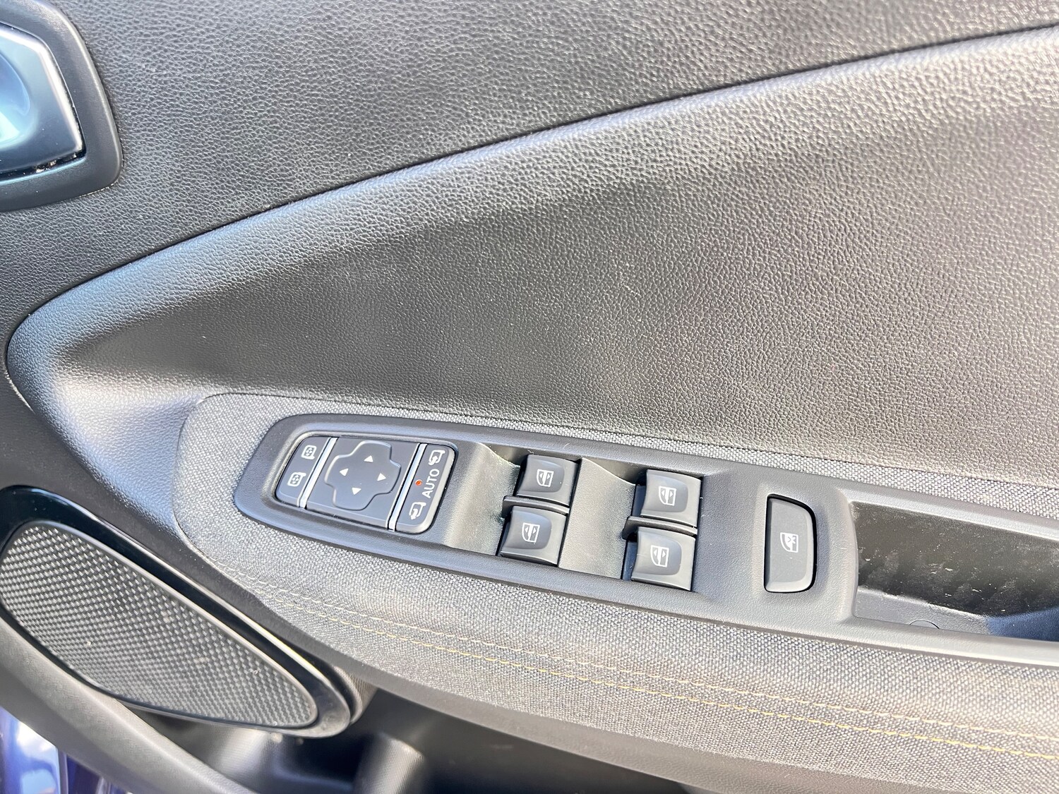 Used Renault Zoe 2022 for sale - 78210561: Photo 24