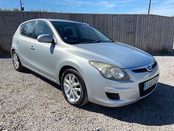 Used Hyundai i30 2010 for sale - 79410157: Photo