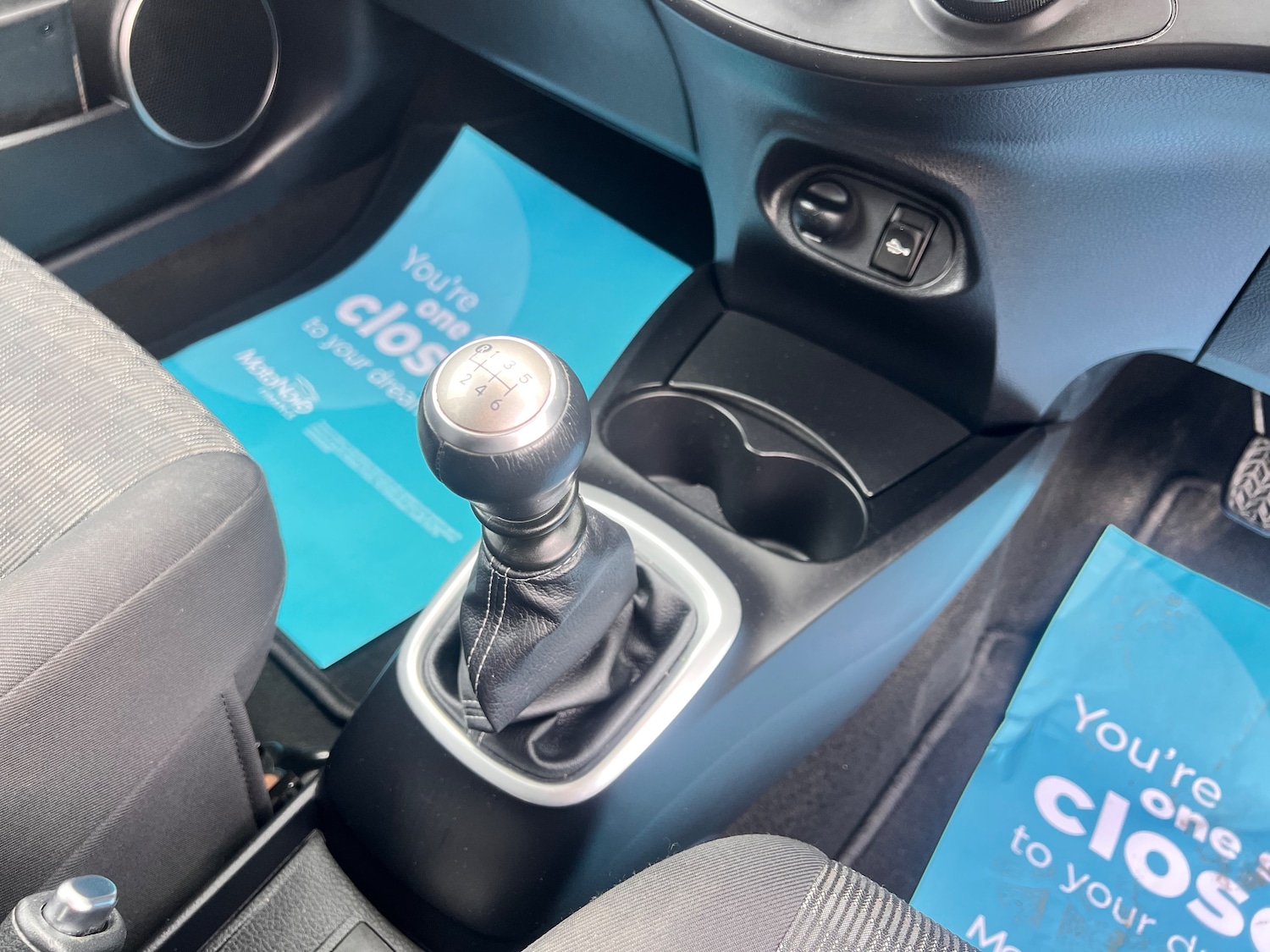 Used Toyota Yaris 2016 for sale - 77904335: Photo 12