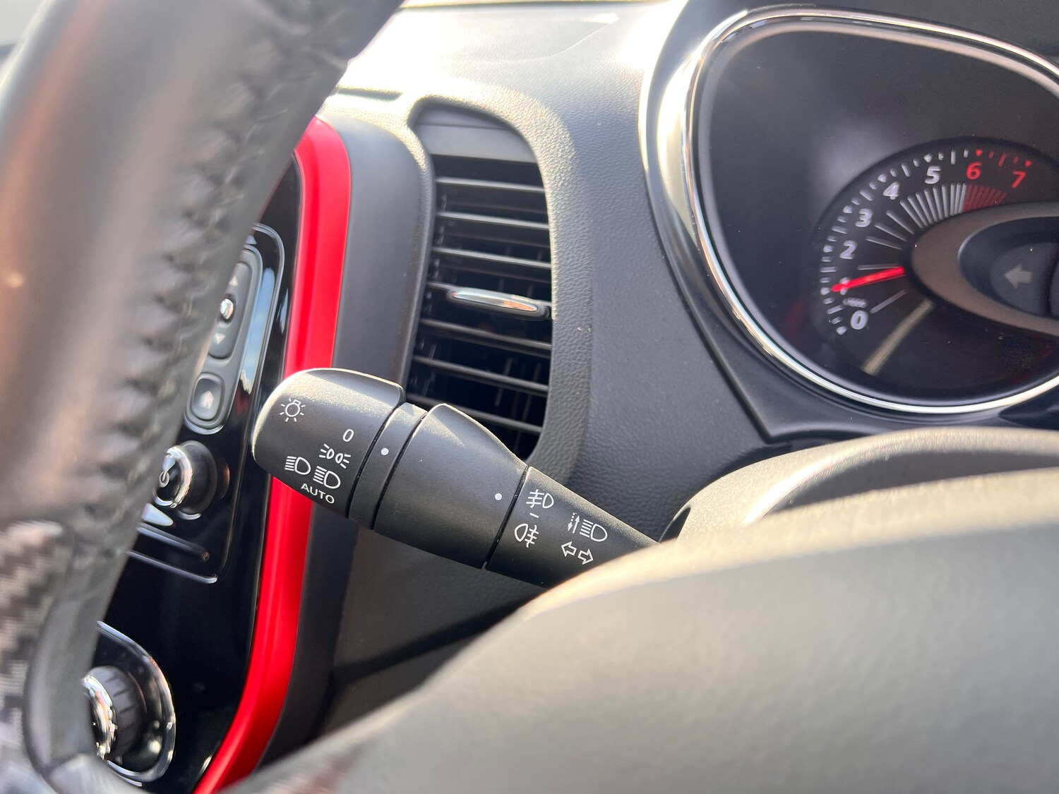 Used Renault Captur 2017 for sale - 78154846: Photo 19