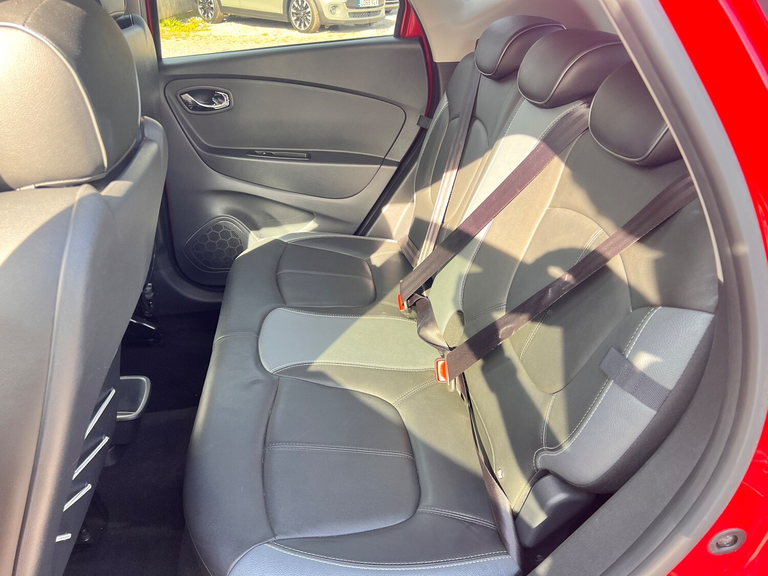 Used Renault Captur 2017 for sale - 78154846: Photo 23