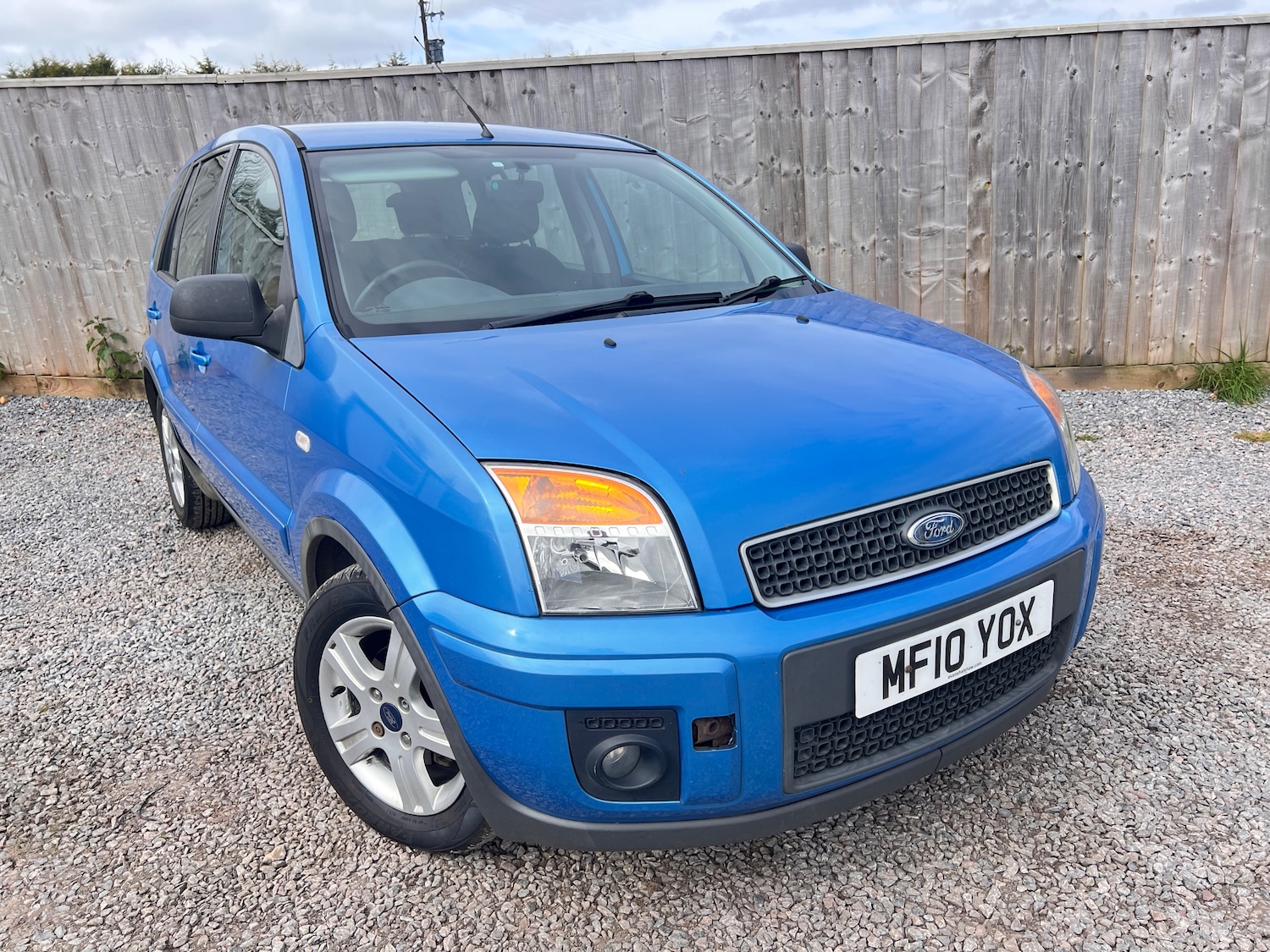 Used Ford Fusion 2010 for sale - 78078628: Photo 2