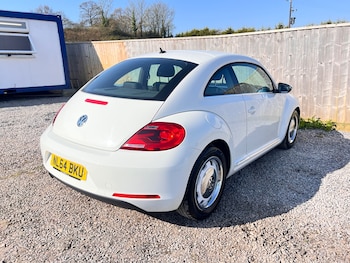 Used Volkswagen Beetle 2014 for sale - 77919115: Photo