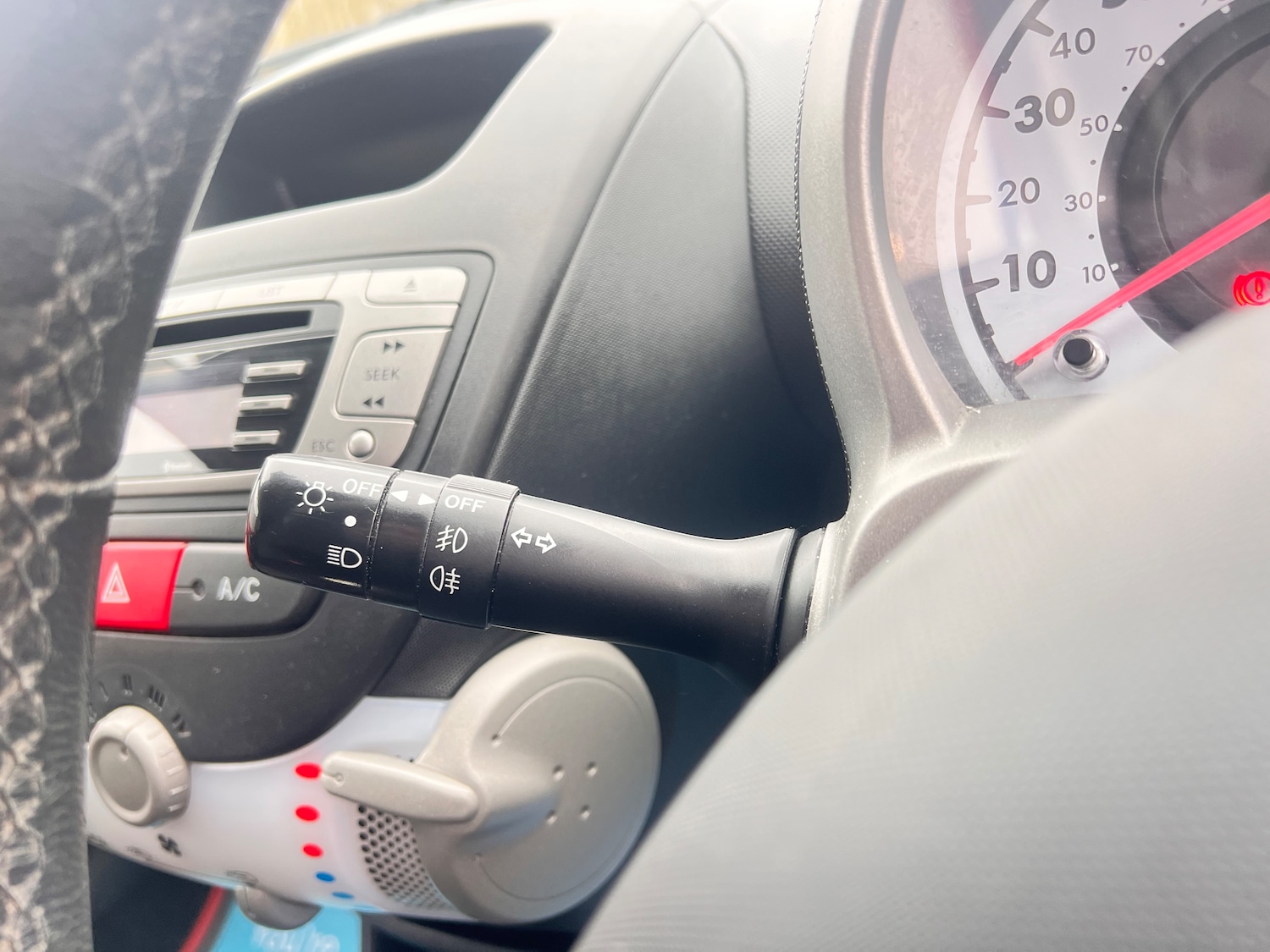 Used Peugeot 107 2014 for sale - 77989854: Photo 18