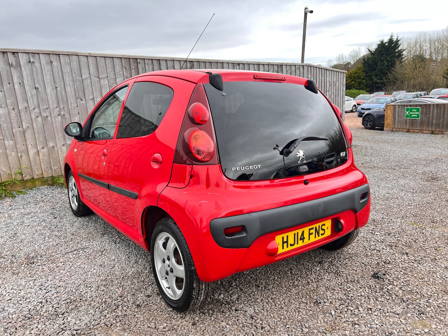 Used Peugeot 107 2014 for sale - 77989854: Photo 8