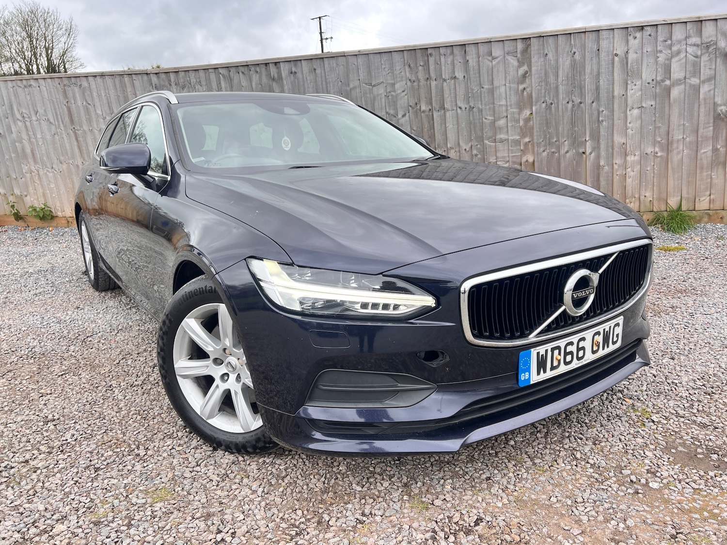 Used Volvo V90 2017 for sale - 78043288: Photo 2
