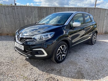 Used Renault Captur 2019 for sale - 79570688: Photo