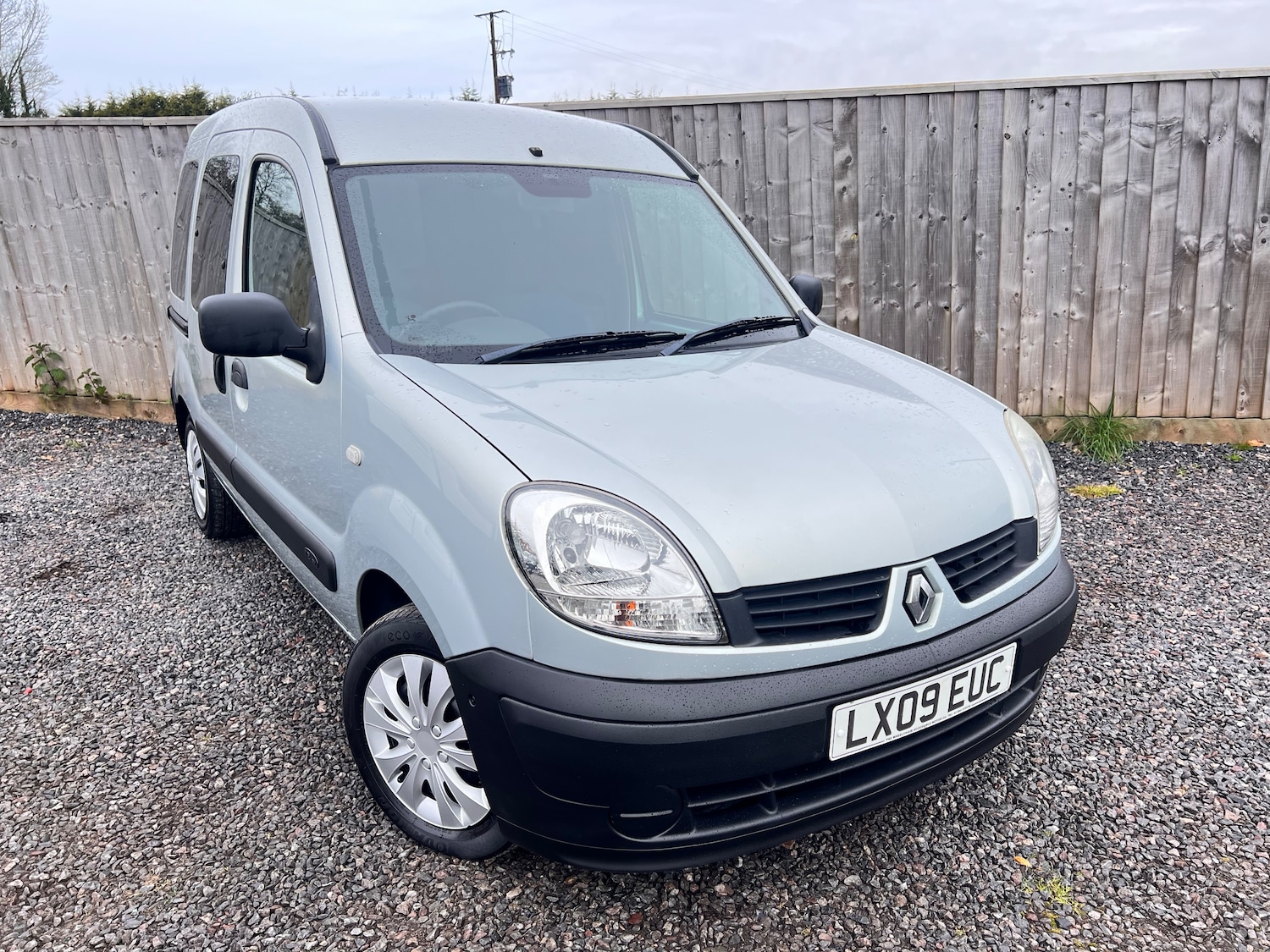Used Renault Kangoo 2009 for sale - 78039459: Photo 2