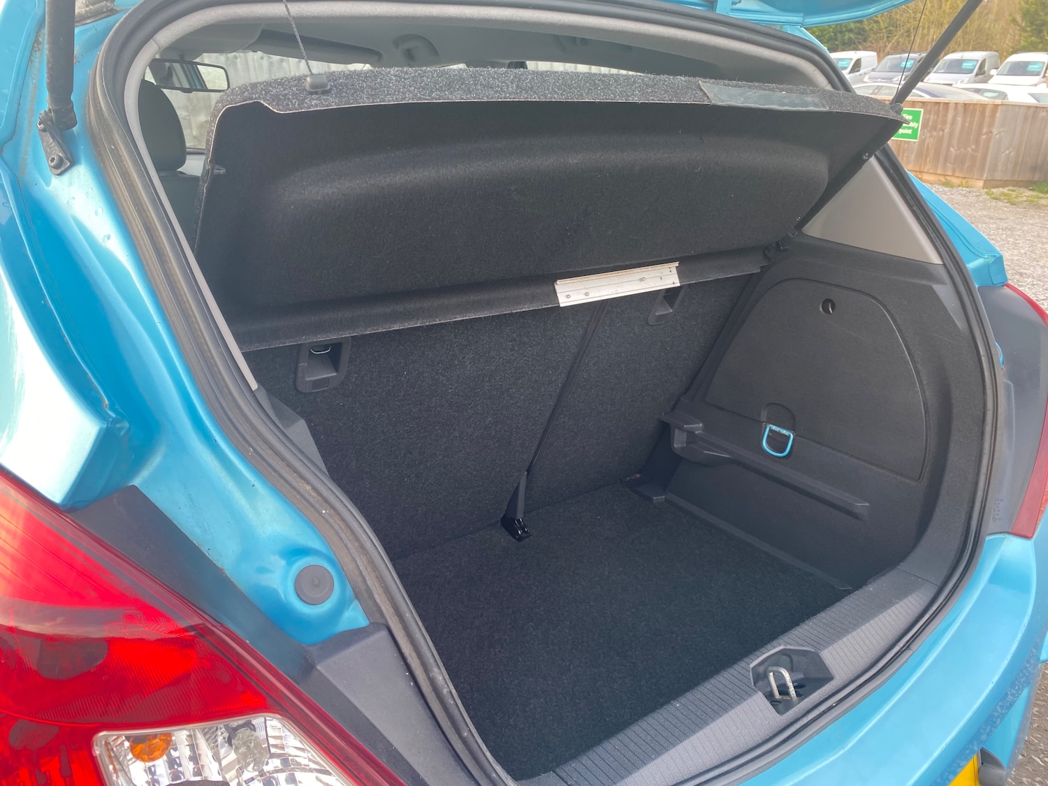 Used Vauxhall Corsa 2011 for sale - 77631389: Photo 10