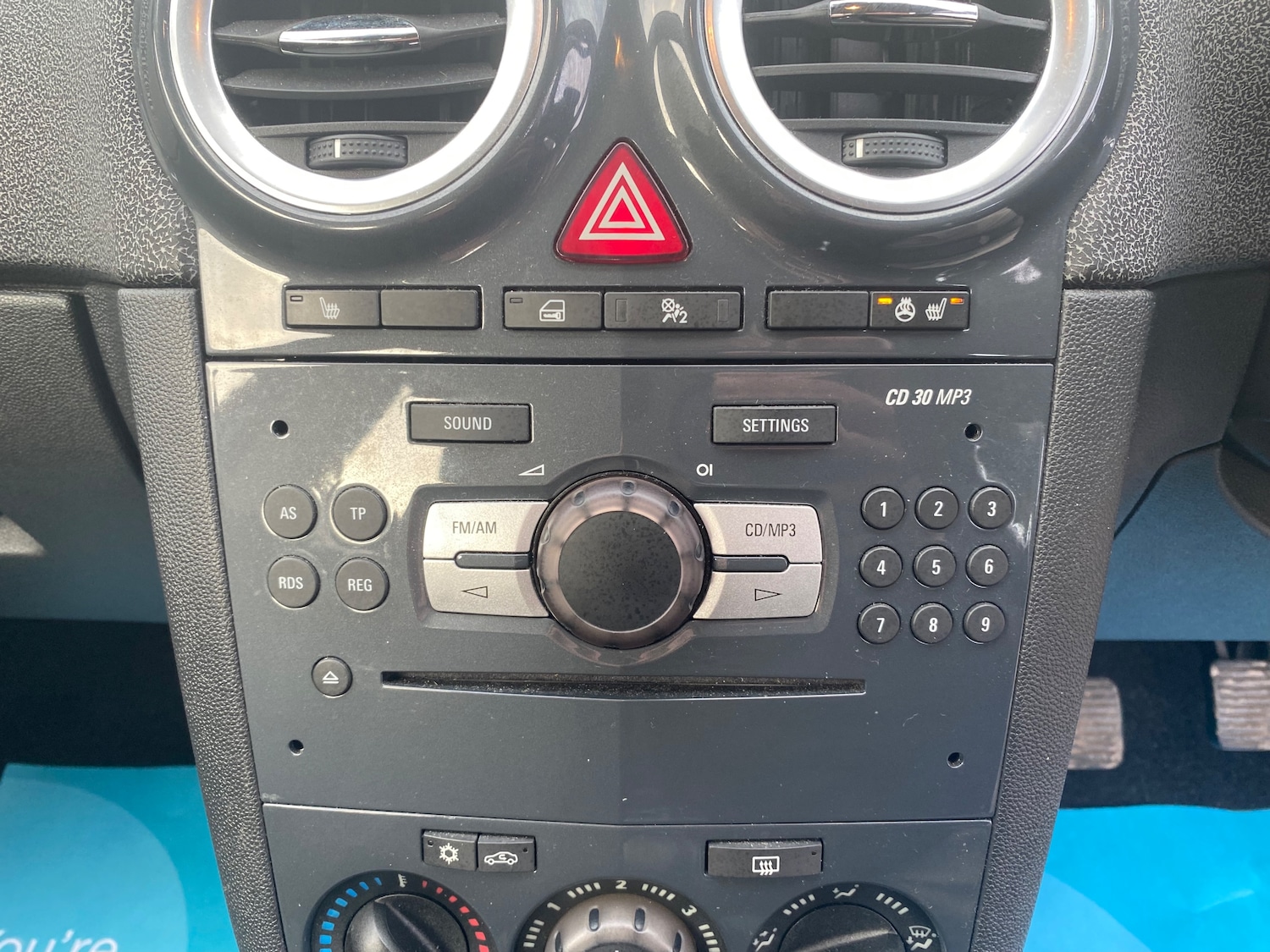 Used Vauxhall Corsa 2011 for sale - 77631389: Photo 21