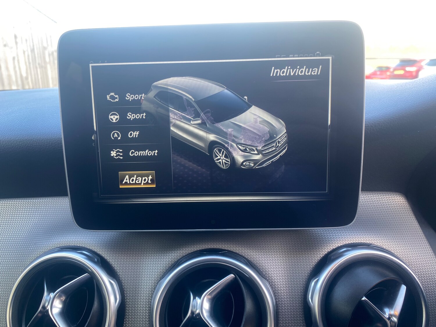 Used Mercedes-Benz GLA 2018 for sale - 77493810: Photo 27