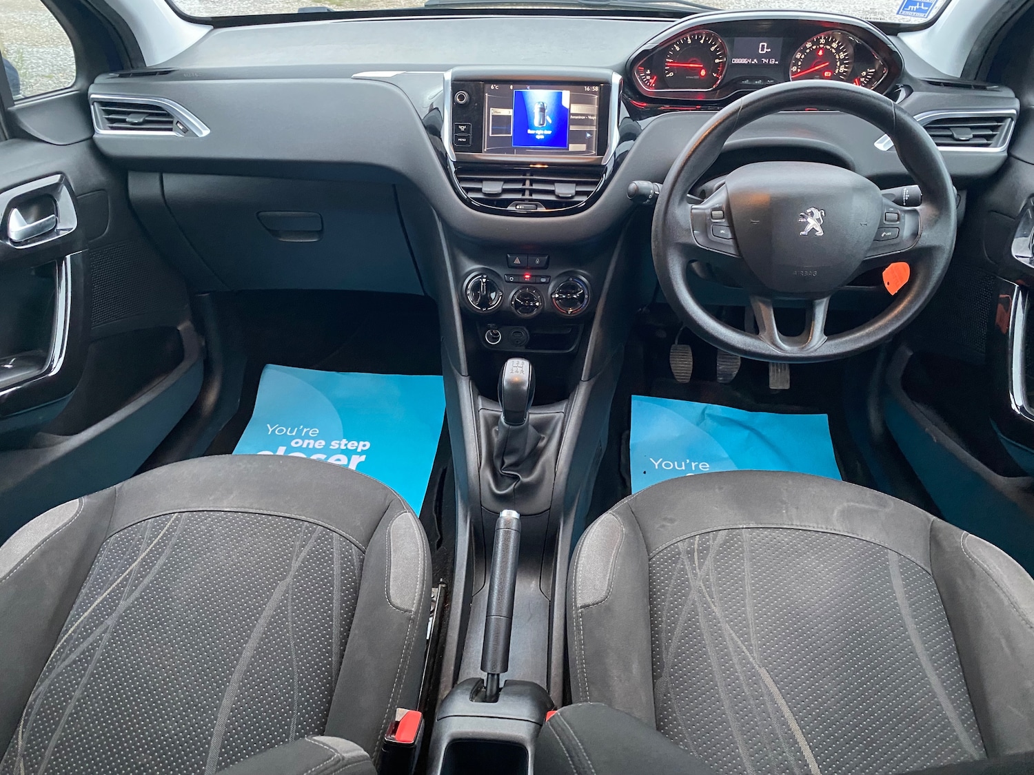 Used Peugeot 208 2013 for sale - 77730058: Photo 15