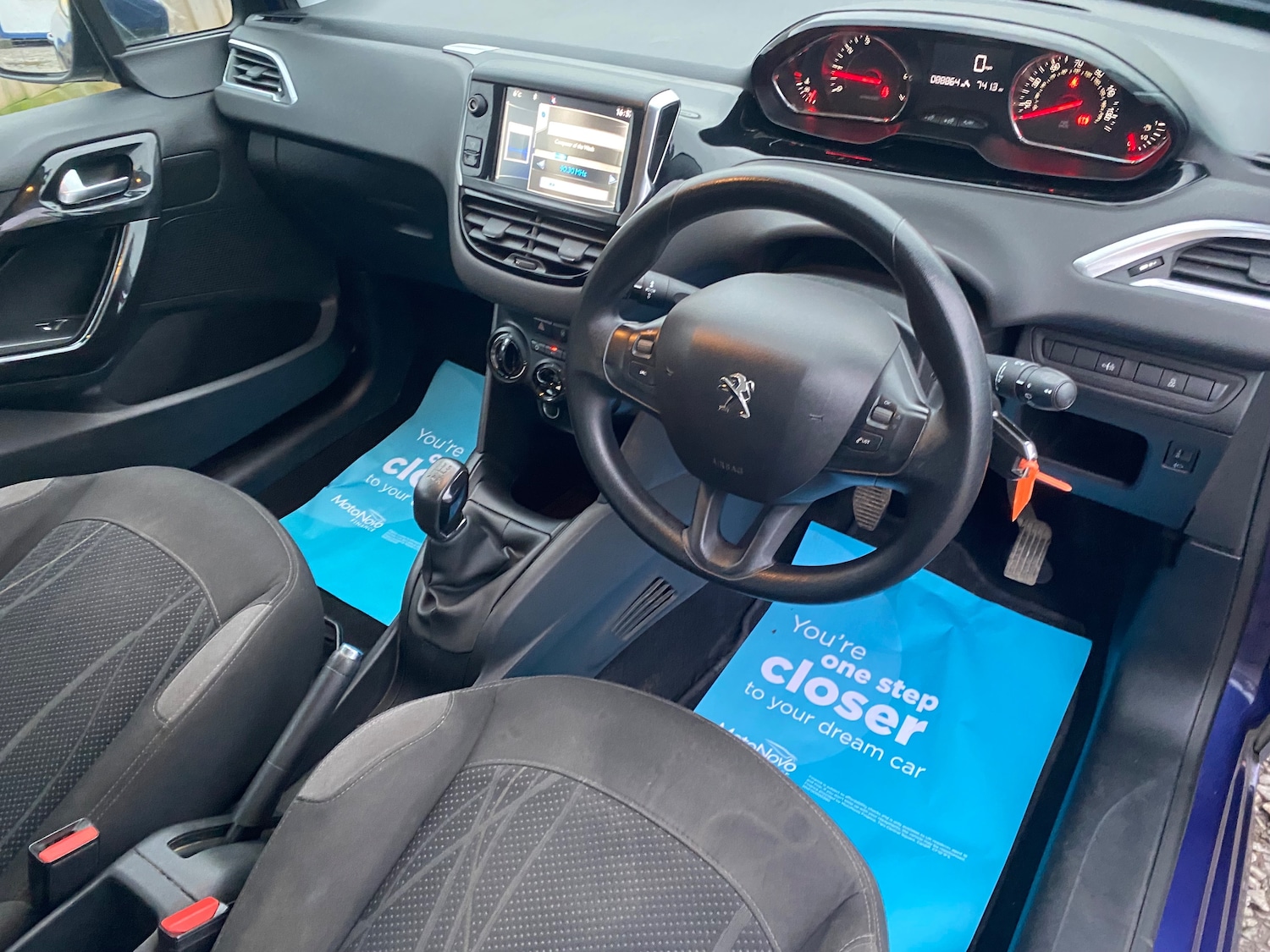 Used Peugeot 208 2013 for sale - 77730058: Photo 17