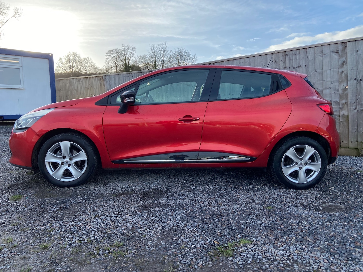 Used Renault Clio 2015 for sale - 77533743: Photo 5