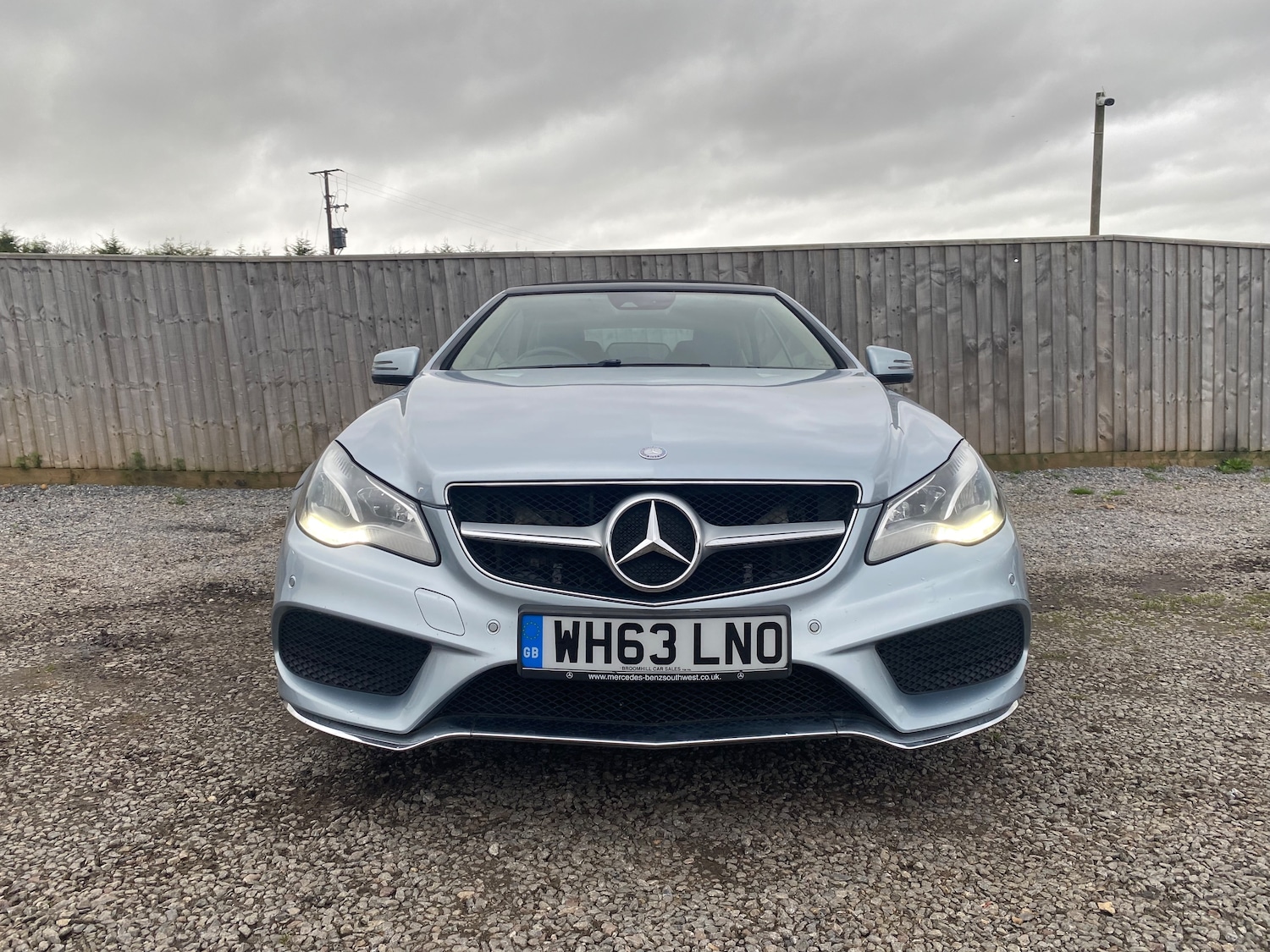 Used Mercedes-Benz E Class 2013 for sale - 77654128: Photo 3