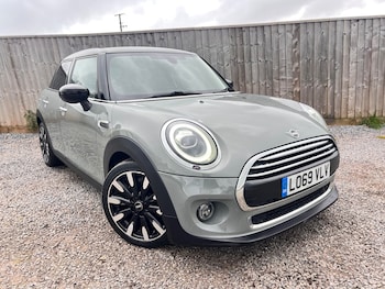 Used MINI Hatch 2019 for sale - 77381040: Photo