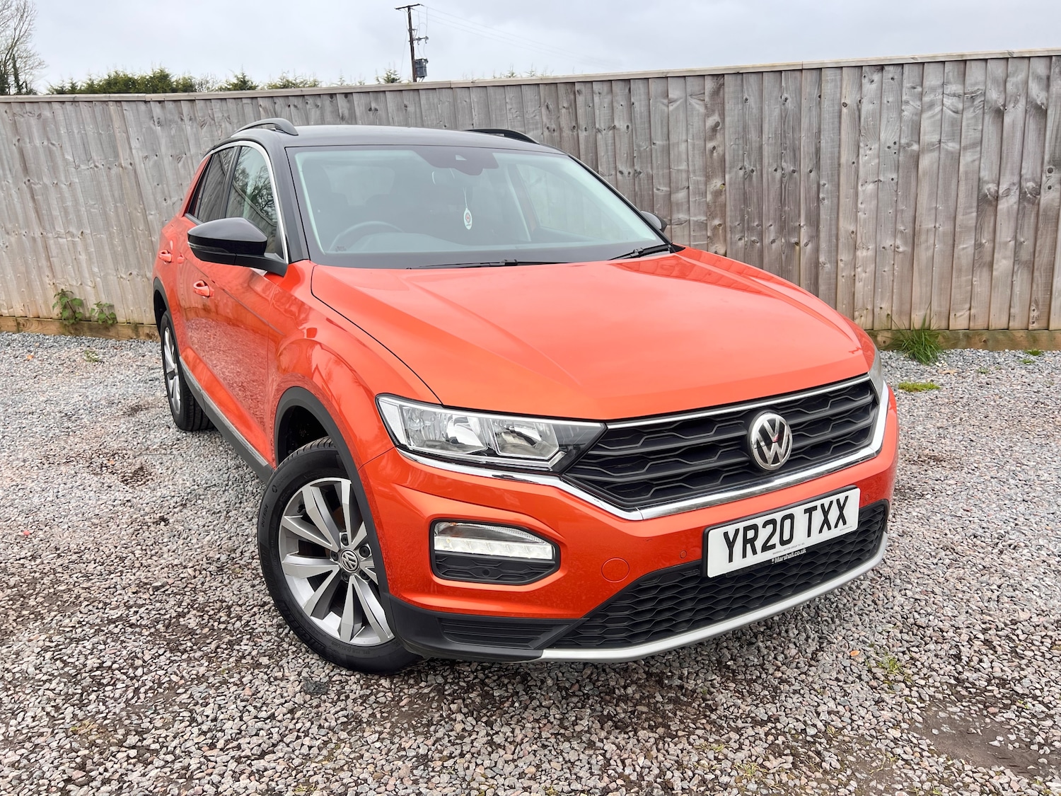 Used Volkswagen T-Roc 2020 for sale - 77382122: Photo 2