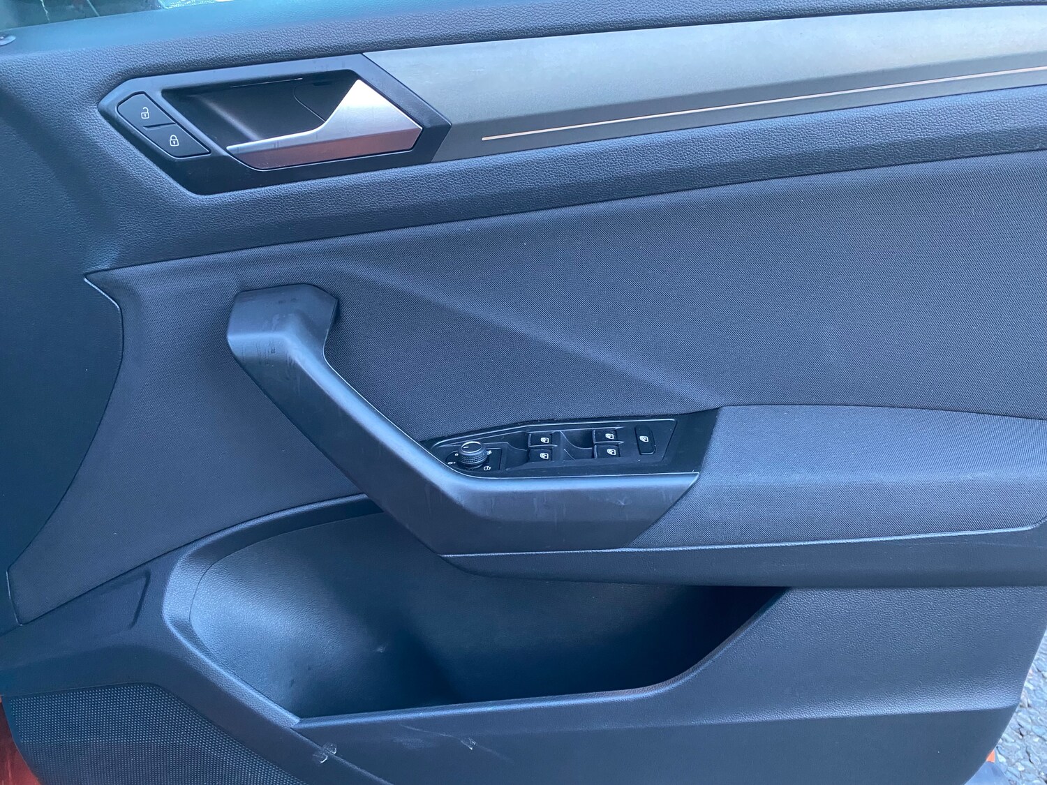 Used Volkswagen T-Roc 2020 for sale - 77382122: Photo 28