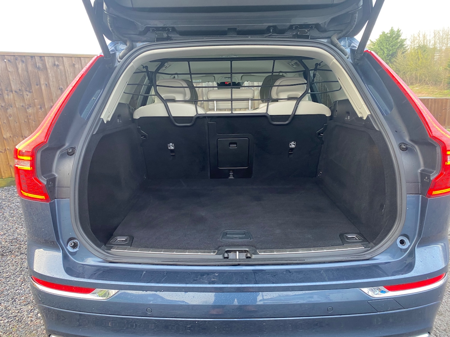 Used Volvo XC60 2017 for sale - 77381044: Photo 11