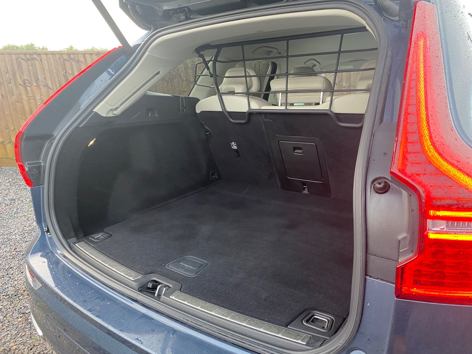 Used Volvo XC60 2017 for sale - 77381044: Photo 12