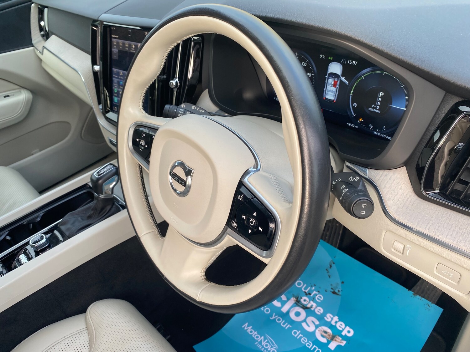 Used Volvo XC60 2017 for sale - 77381044: Photo 15