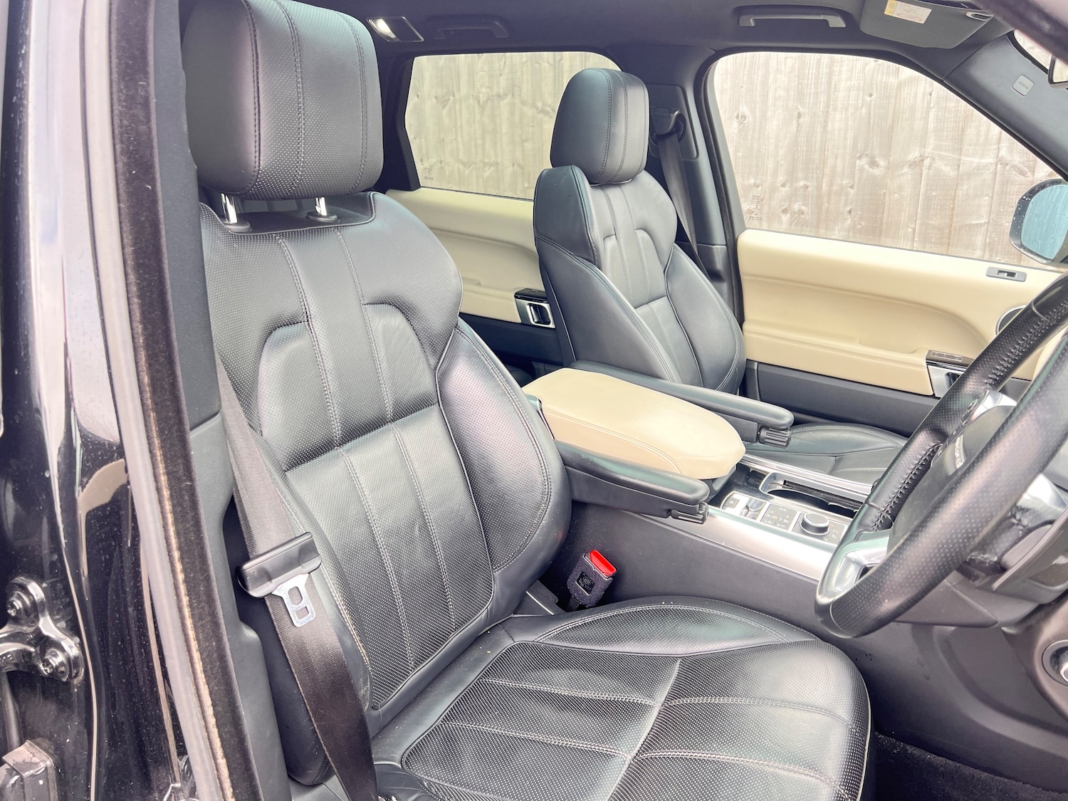 Used Land Rover Range Rover Sport 2015 for sale - 77779494: Photo 9