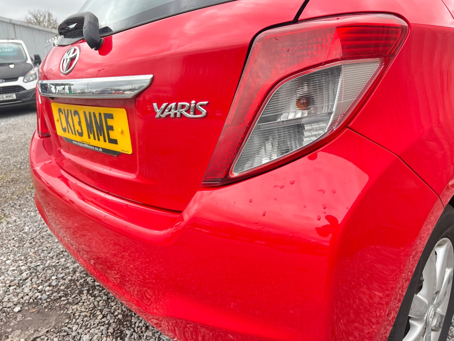 Used Toyota Yaris 2013 for sale - 77533744: Photo 10