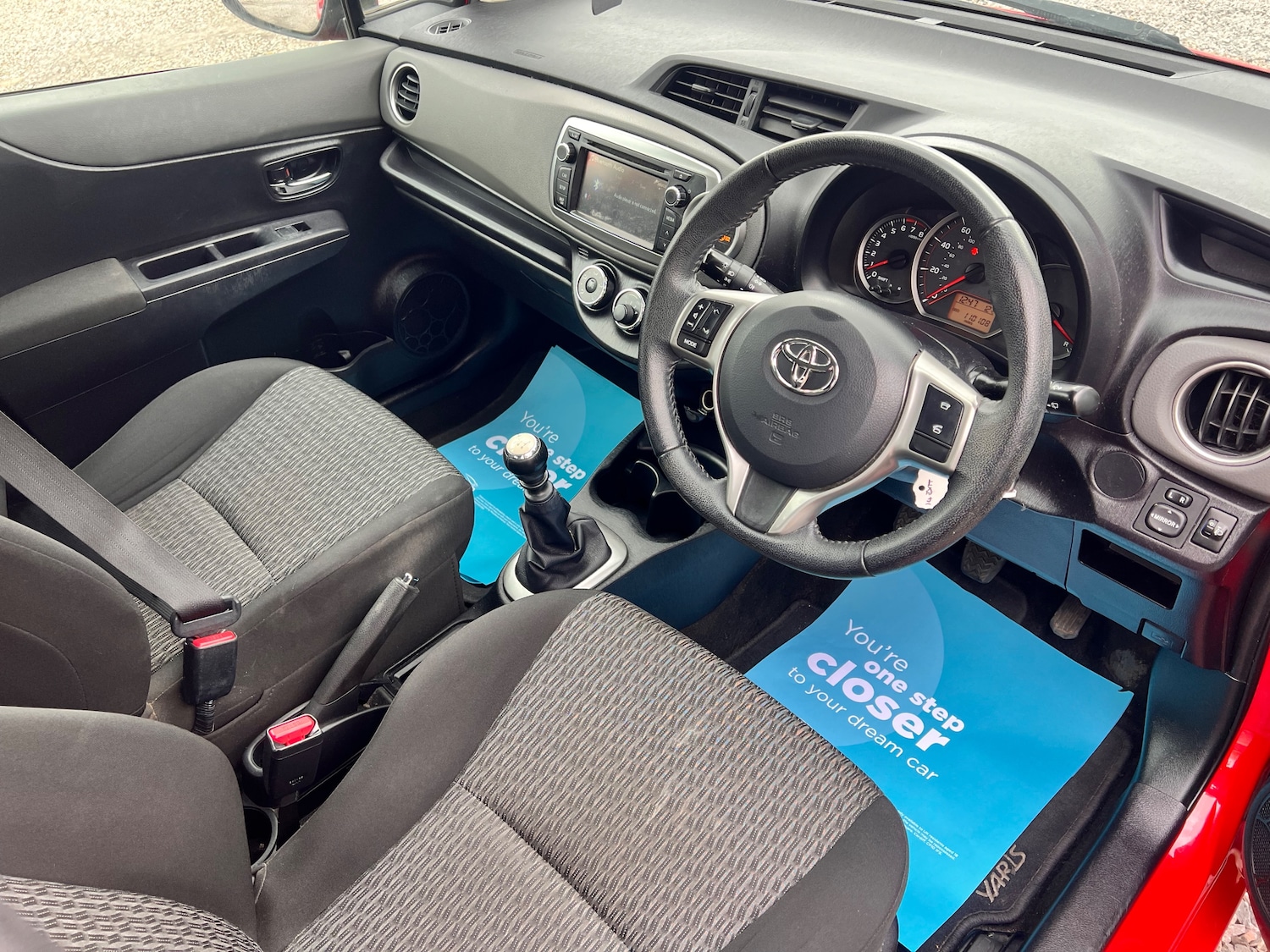 Used Toyota Yaris 2013 for sale - 77533744: Photo 11