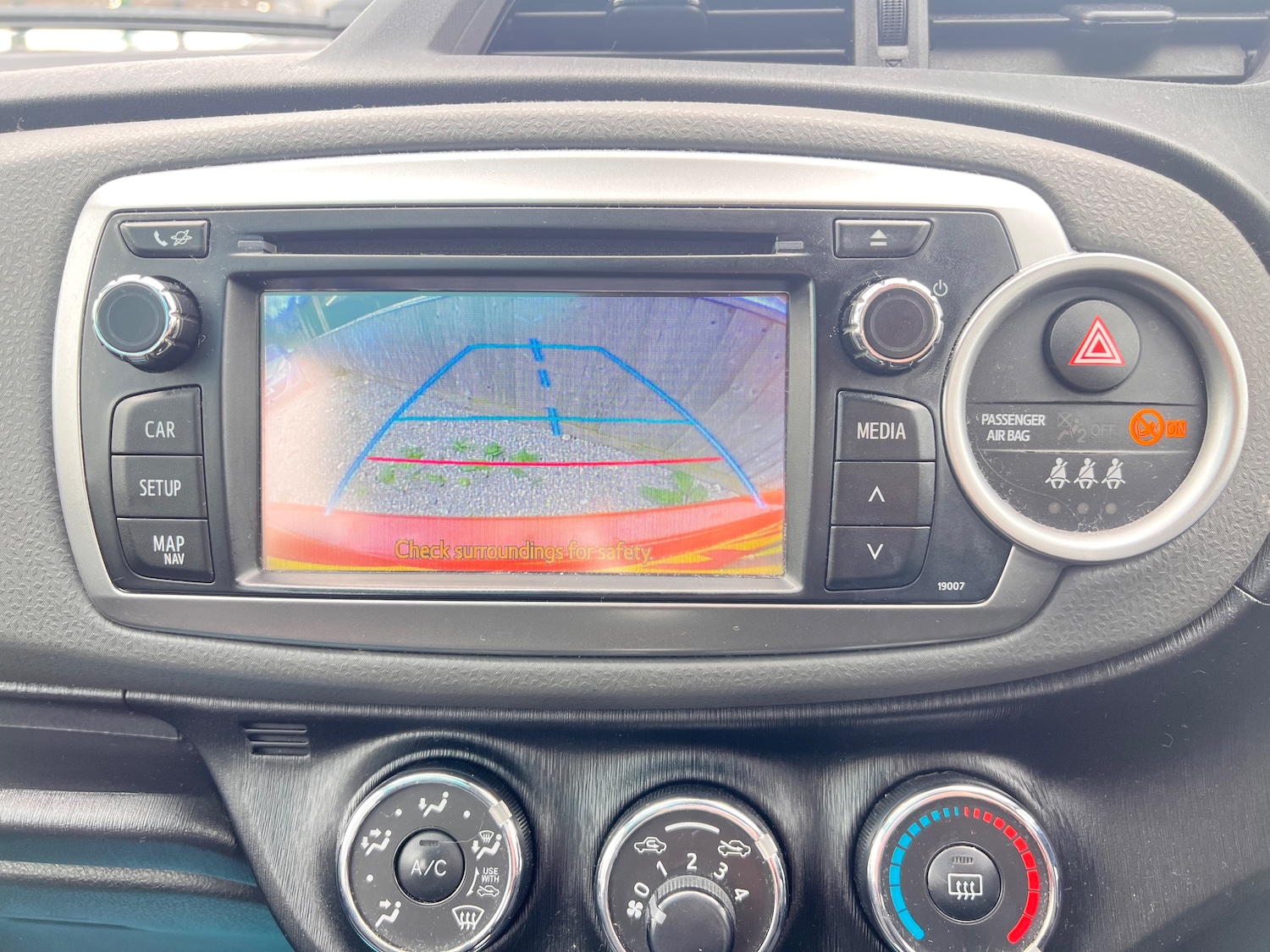 Used Toyota Yaris 2013 for sale - 77533744: Photo 26