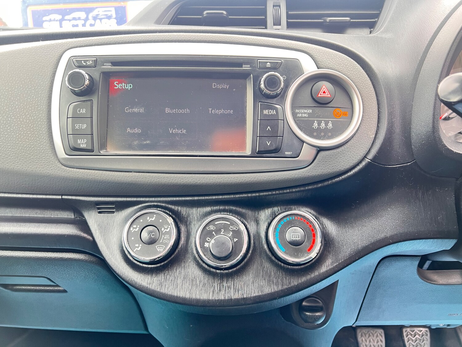 Used Toyota Yaris 2013 for sale - 77533744: Photo 27