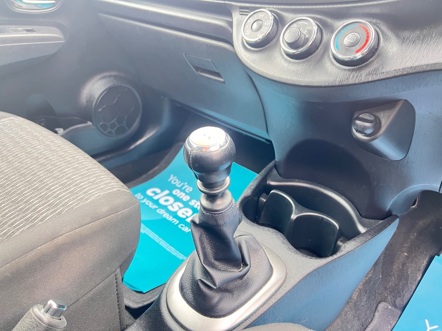 Used Toyota Yaris 2013 for sale - 77533744: Photo 30