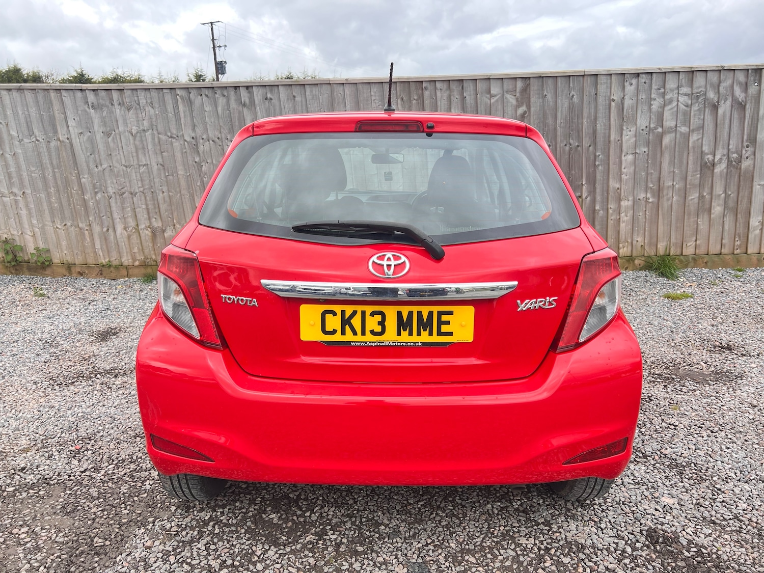 Used Toyota Yaris 2013 for sale - 77533744: Photo 6