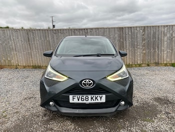 Used Toyota AYGO 2019 for sale - 77382118: Photo