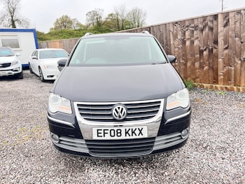 Used Volkswagen Touran 2008 for sale - 78210563: Photo